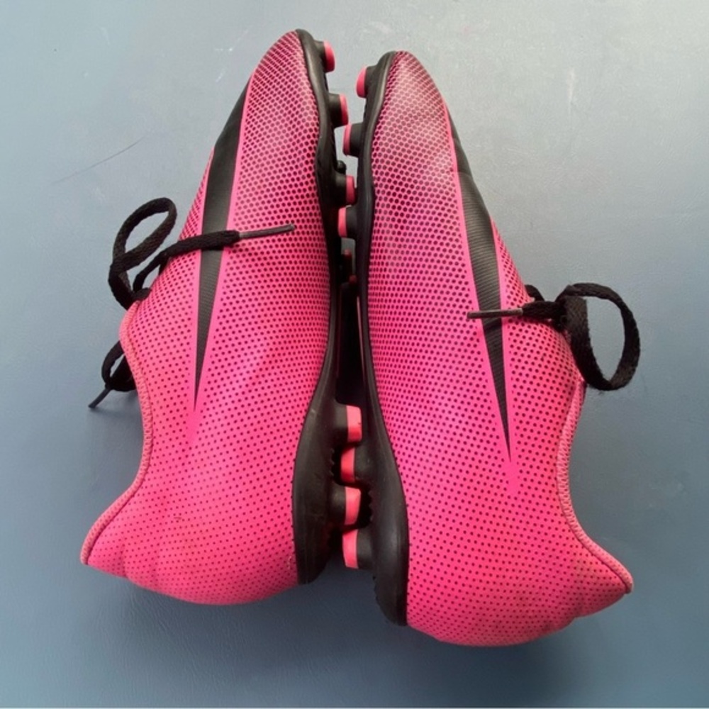 Nike Shoes Girls Cleats Size 5.5Y Lace Up‎ Pink-Black - Picture 6 of 7